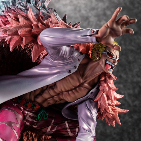 One Piece statuette Excellent Model P.O.P. SA-Maximum Heavenly Demon Donquixote Doflamingo