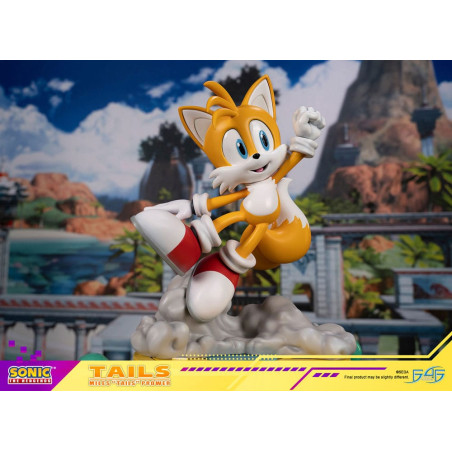 Sonic the Hedgehog statuette Tails