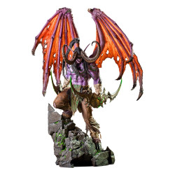 World of Warcraft statuette Illidan