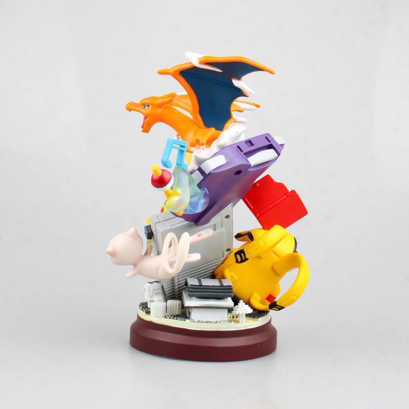 Figurine manga Pikachu, Mew et Charizard – Image 4