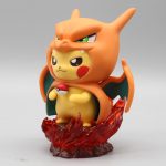 Figurine manga Pikachu version Charizard